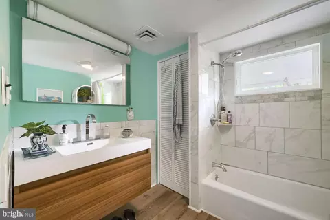 Bath - 1873 Potomac, Pasadena, MD 21122 photo 1 of 1