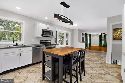 Kitchen - 243 12th, Pasadena, MD 21122 photo 3 of 5