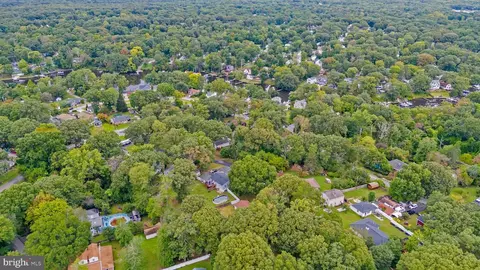 View/Area - 619 Sutton Drive Dr, Pasadena, MD 21122 photo 8 of 13