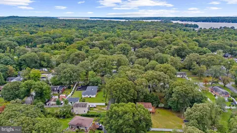 View/Area - 619 Sutton Drive Dr, Pasadena, MD 21122 photo 6 of 13