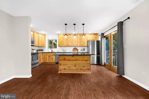 Kitchen - 619 Sutton Drive Dr, Pasadena, MD 21122 photo 1 of 6