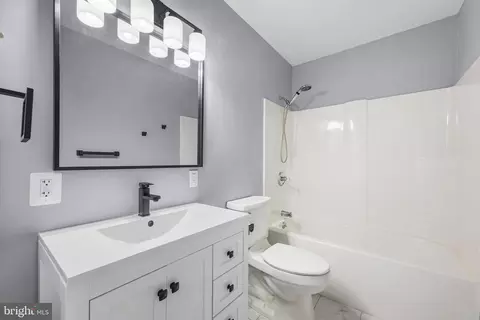 Bath - 756 219th St, Pasadena, MD 21122 photo 1 of 2