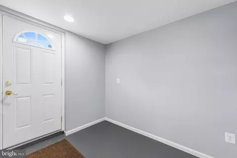 Entry Way - 756 219th St, Pasadena, MD 21122 photo 3 of 3