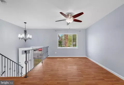 Living - 756 219th St, Pasadena, MD 21122 photo 1 of 3