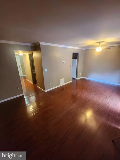 Living - 1519 Winterberry Dr, Arnold, MD 21012 photo 1 of 3