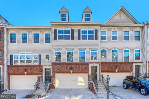 7418 Macon Dr, Glen Burnie, MD 21060