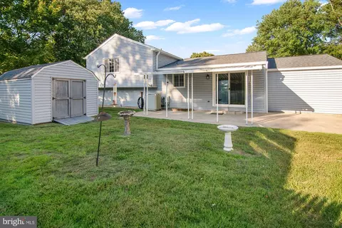 Exterior - 2935 Beaver Brook Ct, Pasadena, MD 21122 photo 2 of 3
