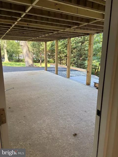 Exterior - 700 Miller Rd, Annapolis, MD 21401 photo 3 of 3