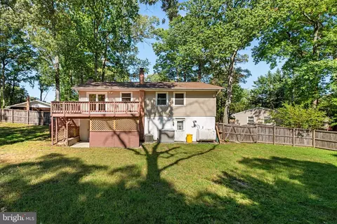 Exterior - 145 Delos Ct, Pasadena, MD 21122 photo 5 of 6