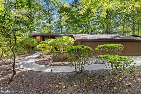 Exterior - 1707 Trinity Pl, Annapolis, MD 21401 photo 1 of 8