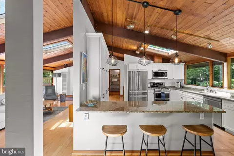 Kitchen - 1707 Trinity Pl, Annapolis, MD 21401 photo 1 of 4