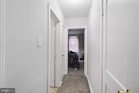 Entry Way - 923 1st St, Brooklyn, MD 21225 photo 9 of 13