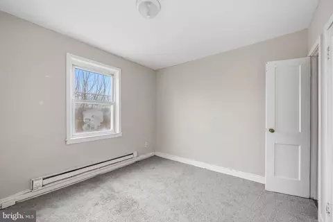 Bedroom - 923 1st St, Brooklyn, MD 21225 photo 1 of 3