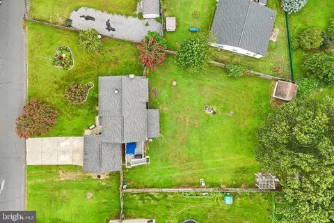 View/Area - 179 9th St, Pasadena, MD 21122 photo 9 of 16