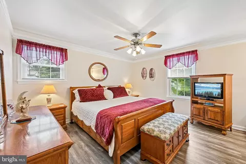 Bedroom - 179 9th St, Pasadena, MD 21122 photo 1 of 5
