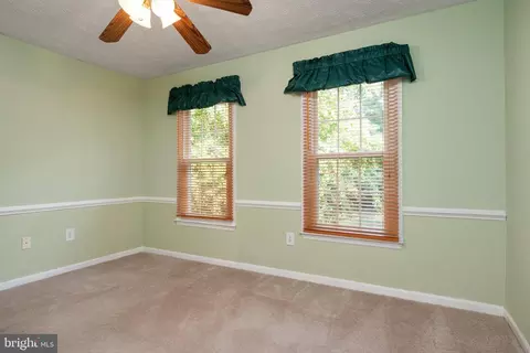 Bedroom - 2113 Crossgate Dr, Crofton, MD 21114 photo 5 of 6