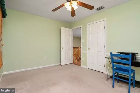 Bedroom - 2113 Crossgate Dr, Crofton, MD 21114 photo 6 of 6