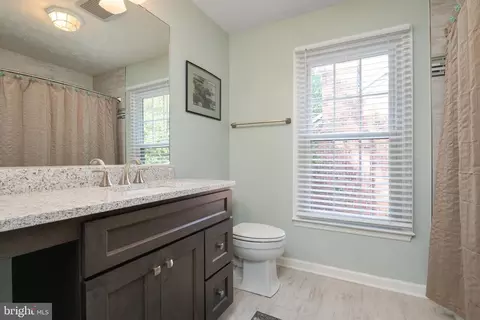 Bath - 2113 Crossgate Dr, Crofton, MD 21114 photo 3 of 4