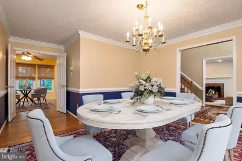 Dining - 2113 Crossgate Dr, Crofton, MD 21114 photo 2 of 3