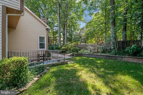 Exterior - 2113 Crossgate Dr, Crofton, MD 21114 photo 7 of 12