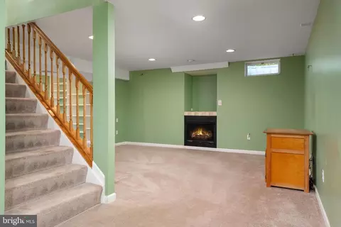 Living - 2113 Crossgate Dr, Crofton, MD 21114 photo 6 of 7