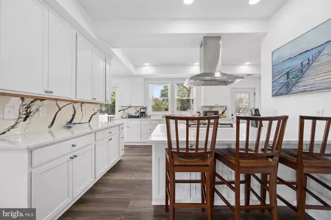 Kitchen - 456 Deale Rd, Deale, MD 20751 photo 3 of 14