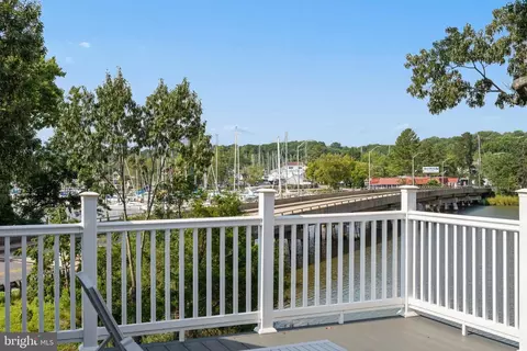 Exterior - 456 Deale Rd, Deale, MD 20751 photo 6 of 15