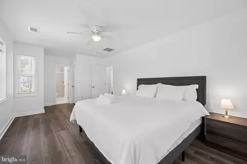 Bedroom - 456 Deale Rd, Deale, MD 20751 photo 7 of 15