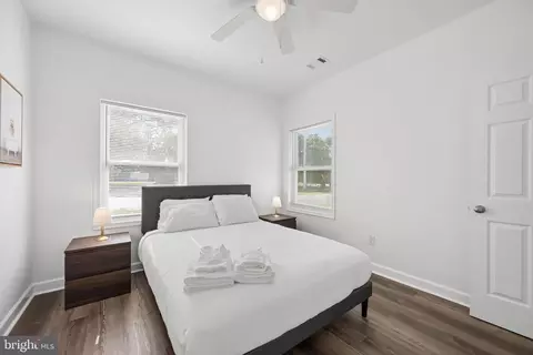 Bedroom - 456 Deale Rd, Deale, MD 20751 photo 2 of 15