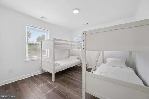 Bedroom - 456 Deale Rd, Deale, MD 20751 photo 12 of 15