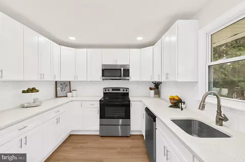 Kitchen - 444 Ruth Rd, Arnold, MD 21012 photo 2 of 2
