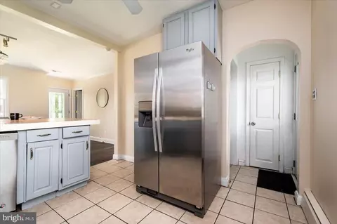 Entry Way - 8469 Main Ave, Pasadena, MD 21122 photo 1 of 1