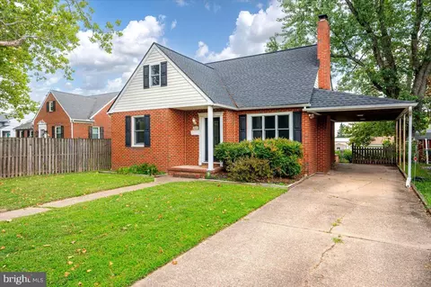 Exterior - 8469 Main Ave, Pasadena, MD 21122 photo 4 of 10