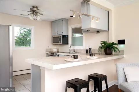 Kitchen - 8469 Main Ave, Pasadena, MD 21122 photo 1 of 2