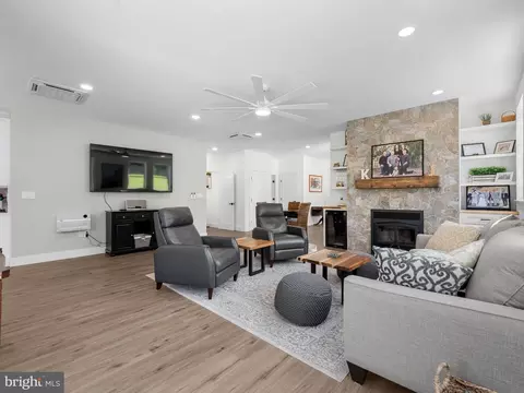 Living - 7845 June Dr, Pasadena, MD 21122 photo 4 of 7