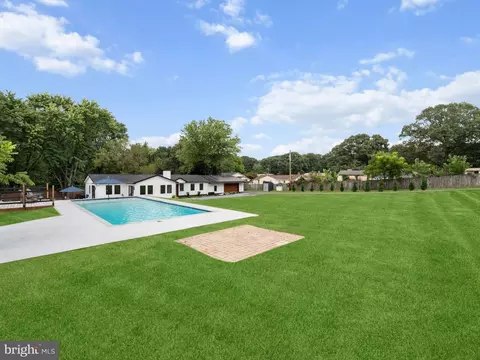 Exterior - 7845 June Dr, Pasadena, MD 21122 photo 9 of 19