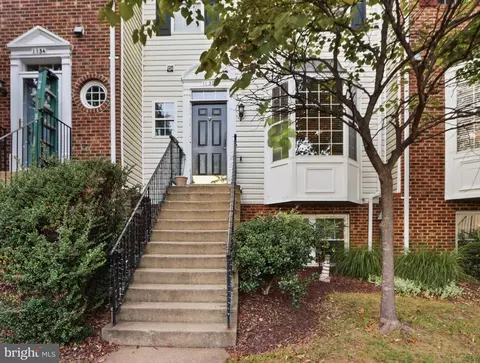 1130 Wickford Ct, Crofton, MD 21114