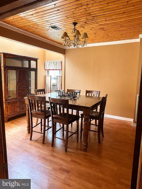 Dining - 324 Cove Rd, Riva, MD 21140 photo 1 of 3