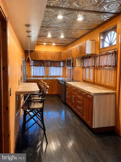 Kitchen - 324 Cove Rd, Riva, MD 21140 photo 1 of 3