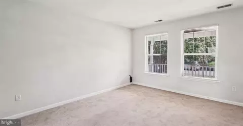 Entry Way - 1623 Chesapeake Ln, Edgewater, MD 21037 photo 1 of 2