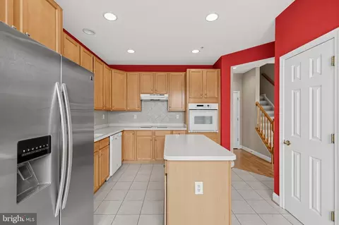 Kitchen - 803 Quartz Flake Ct, Odenton, MD 21113 photo 1 of 3