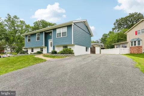 523 Chalet Dr W, Millersville, MD 21108