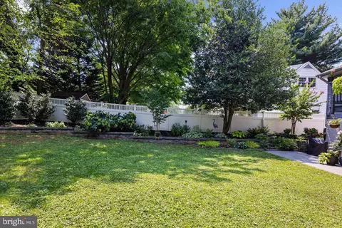 Exterior - 228 Dewey Dr, Annapolis, MD 21401 photo 10 of 14