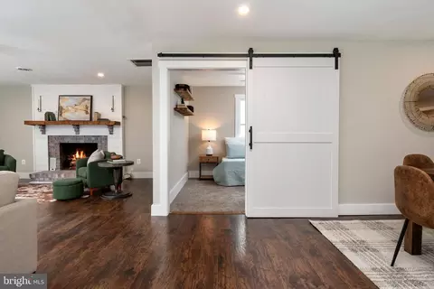 Entry Way - 1221 Bast Ln, Shady Side, MD 20764 photo 2 of 2
