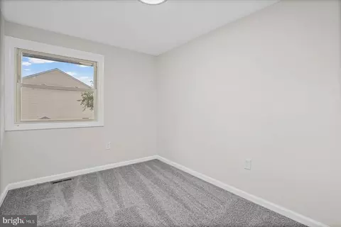 Bedroom - 2 Breakwater Ct, Pasadena, MD 21122 photo 5 of 5