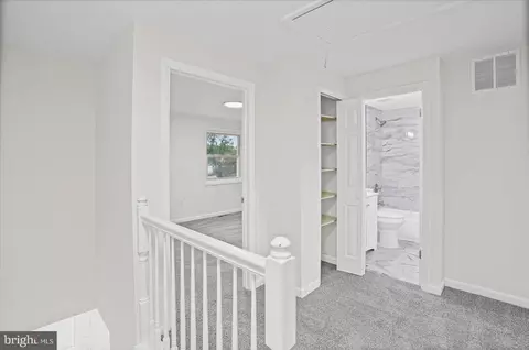 Entry Way - 2 Breakwater Ct, Pasadena, MD 21122 photo 7 of 7