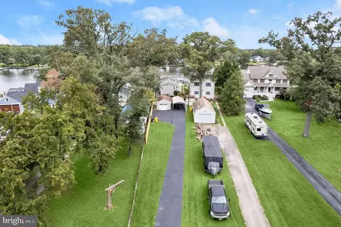 View/Area - 8138 Forest Glen Dr, Pasadena, MD 21122 photo 8 of 14