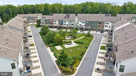 View/Area - 3239 Watershed Blvd, Laurel, MD 20724 photo 2 of 17