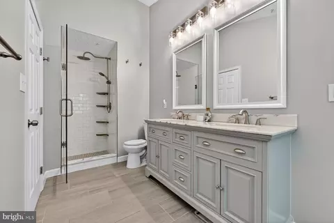 Bath - 3228 Escapade Cir, Riva, MD 21140 photo 2 of 4