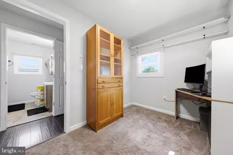 Entry Way - 7809 Bridge Dr, Orchard Beach, MD 21226 photo 4 of 4